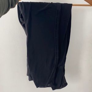 Athleta salutation leggings